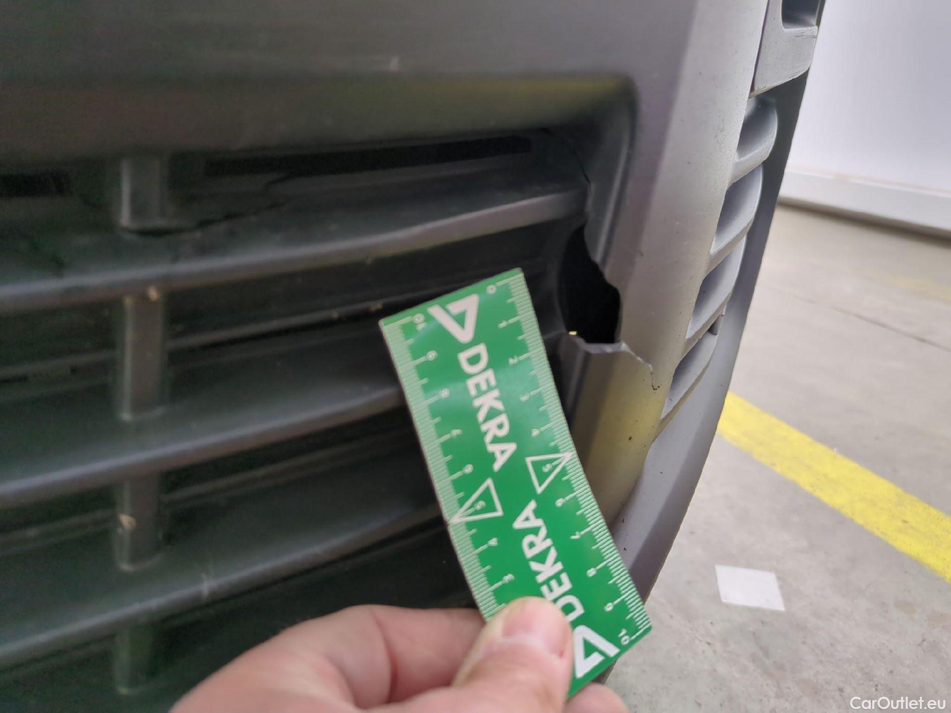  Citroen  Berlingo  Fourgon Club M 650 1.5 BlueHDi 75CV BVM5 E6dT #34