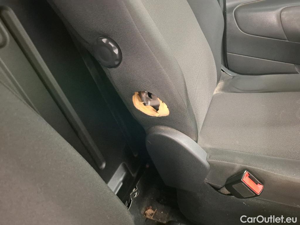  Citroen  Berlingo  Fourgon Club XL 950 1.5 BlueHDi 100CV BVM5 E6dT #4