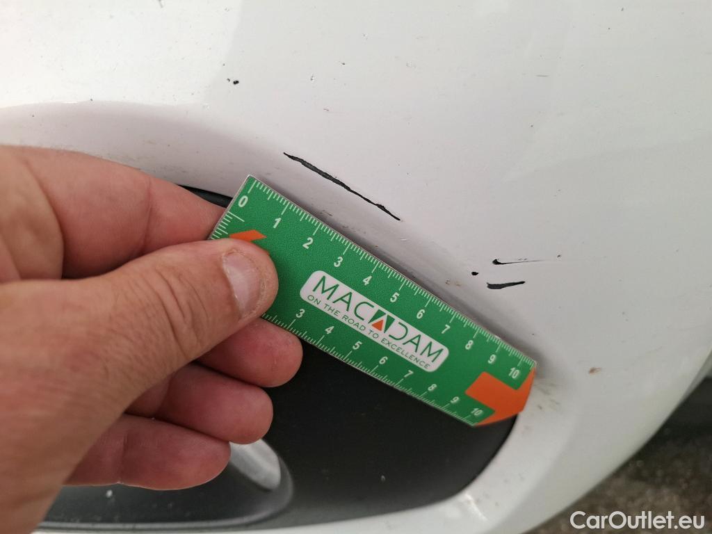  Peugeot  208  Affaire Premium Pack 1.5 HDi 100CV BVM5 E6dT #35