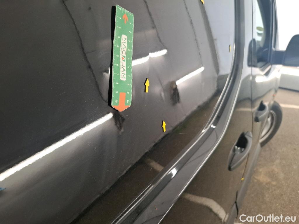  Citroen  Berlingo  Fourgon Club M 1000 1.5 BlueHDi 130CV BVA8 E6dT #34