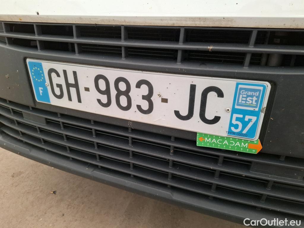  Citroen  Berlingo CITROEN  Van / 2018 / 4P / Fourgonnette Taille XL 950kg BlueHDi 100 S&S BVM Club #10