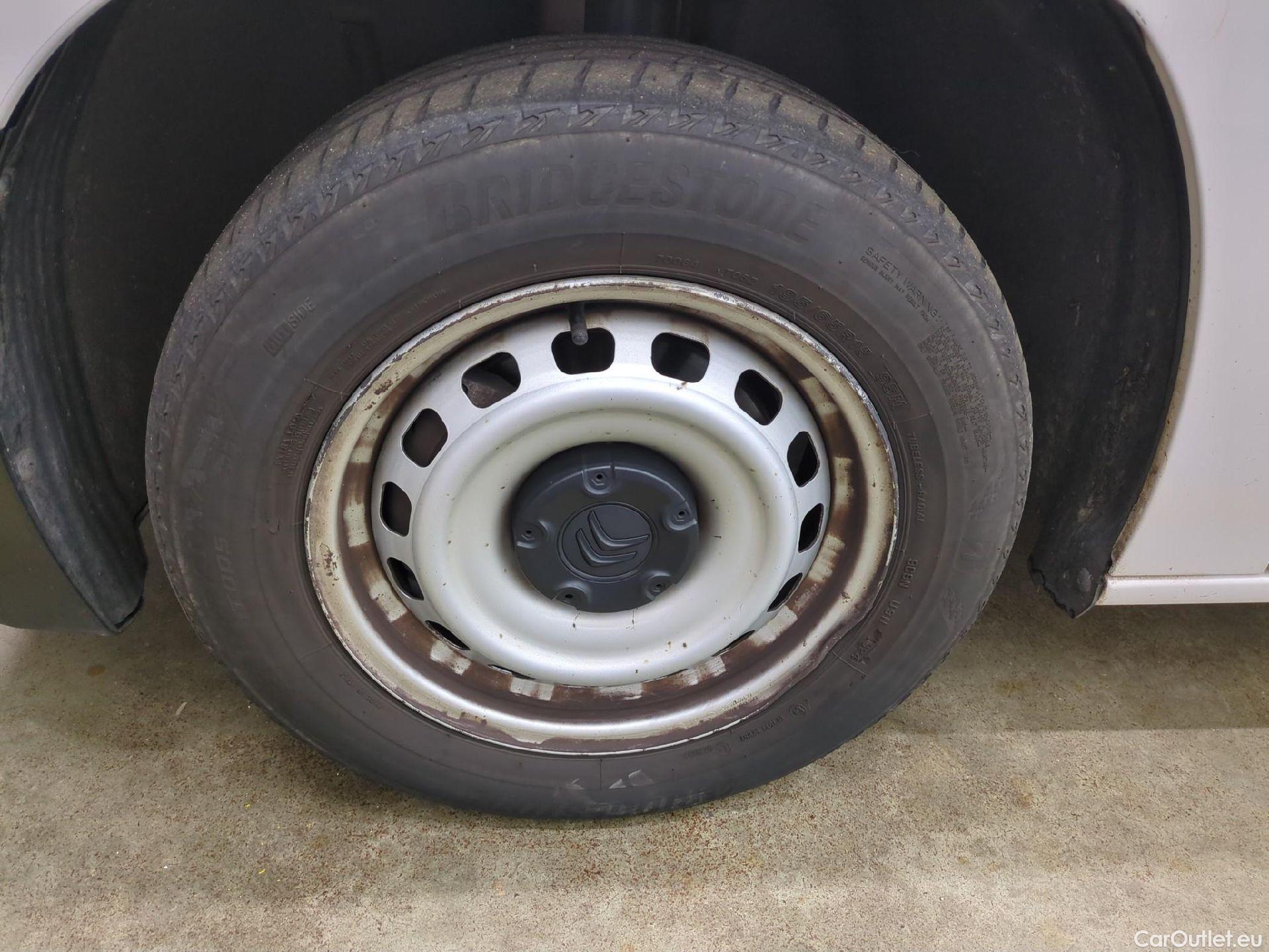  Citroen  Berlingo  Fourgon Club M 650 1.5 BlueHDi 75CV BVM5 E6dT #3