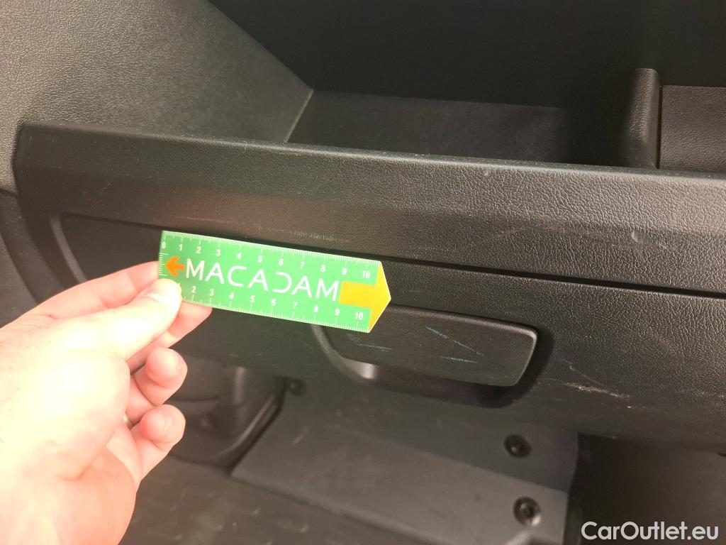  Citroen  Jumper CITROEN  / 2014 / 4P / Fourgon tôlé 35 L2H2 BlueHDi 140 S&S BVM6 Driver #18