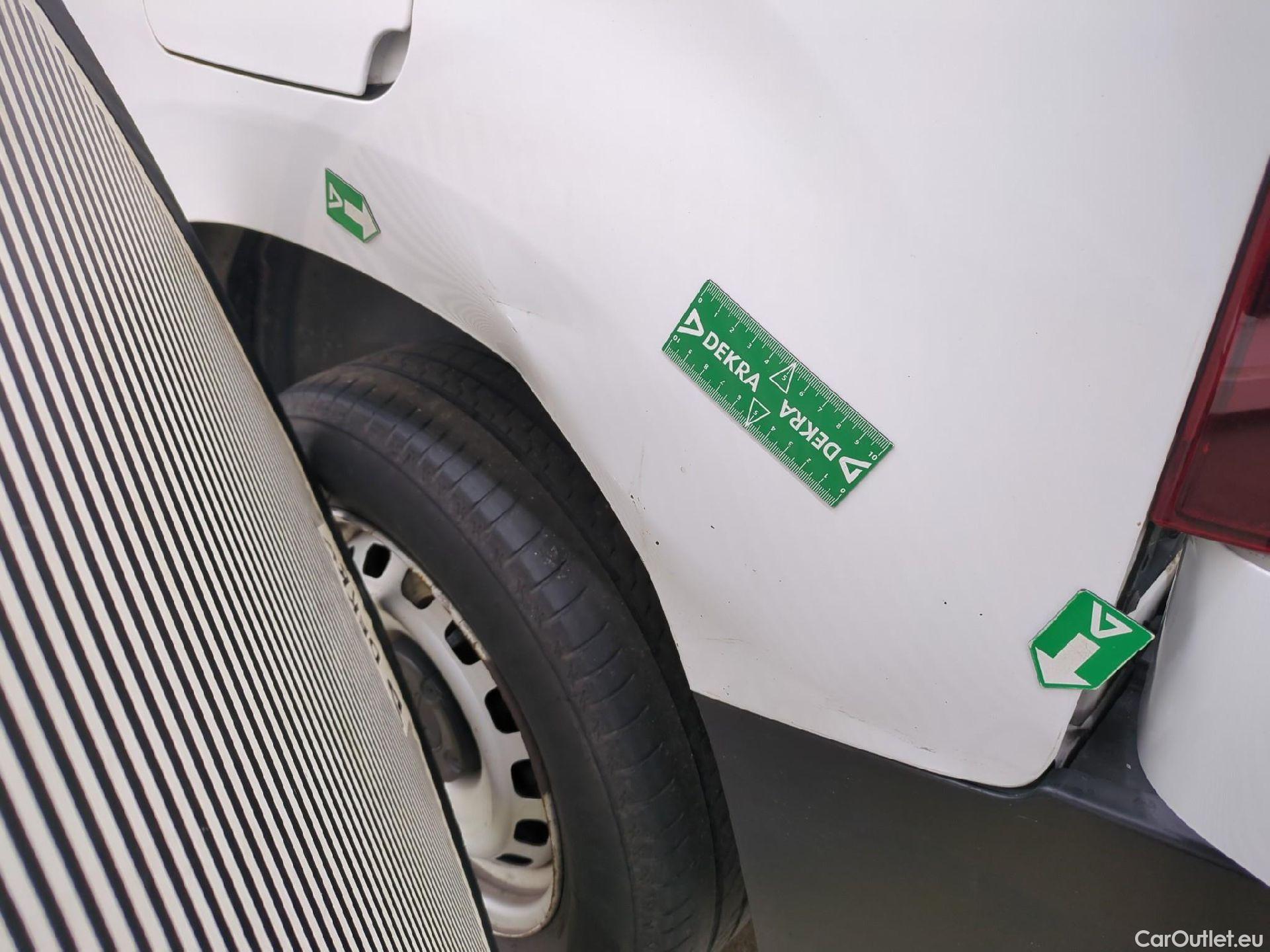  Citroen  Berlingo  Fourgon Club M 650 1.5 BlueHDi 75CV BVM5 E6dT #52