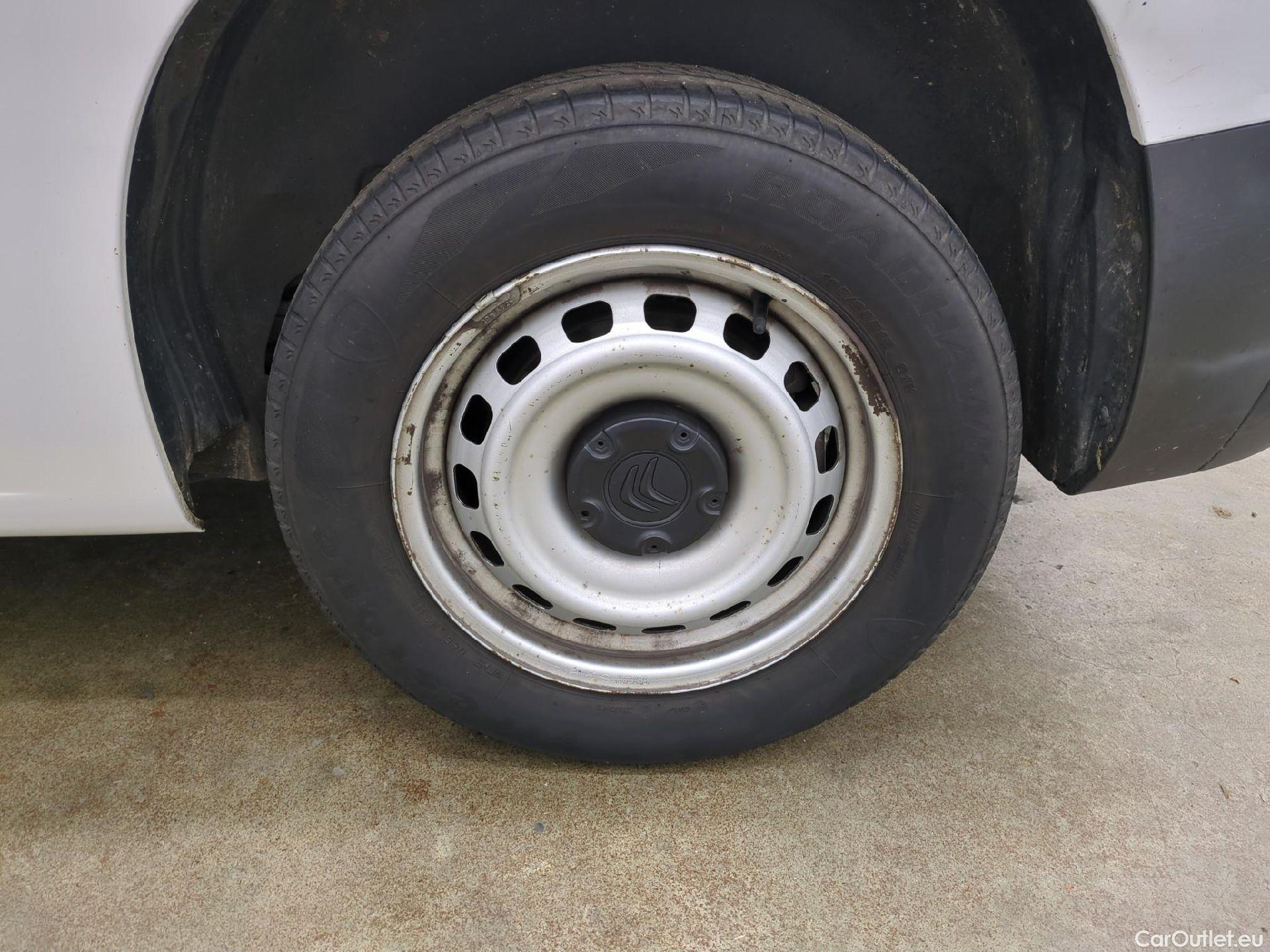  Citroen  Berlingo  Fourgon Club M 650 1.5 BlueHDi 75CV BVM5 E6dT #20