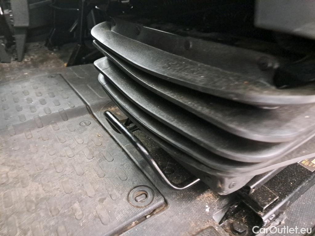  Citroen  Jumper CITROEN  / 2014 / 4P / Fourgon tôlé 33 L2H2 BlueHDi 120 S&S BVM6 Driver #29