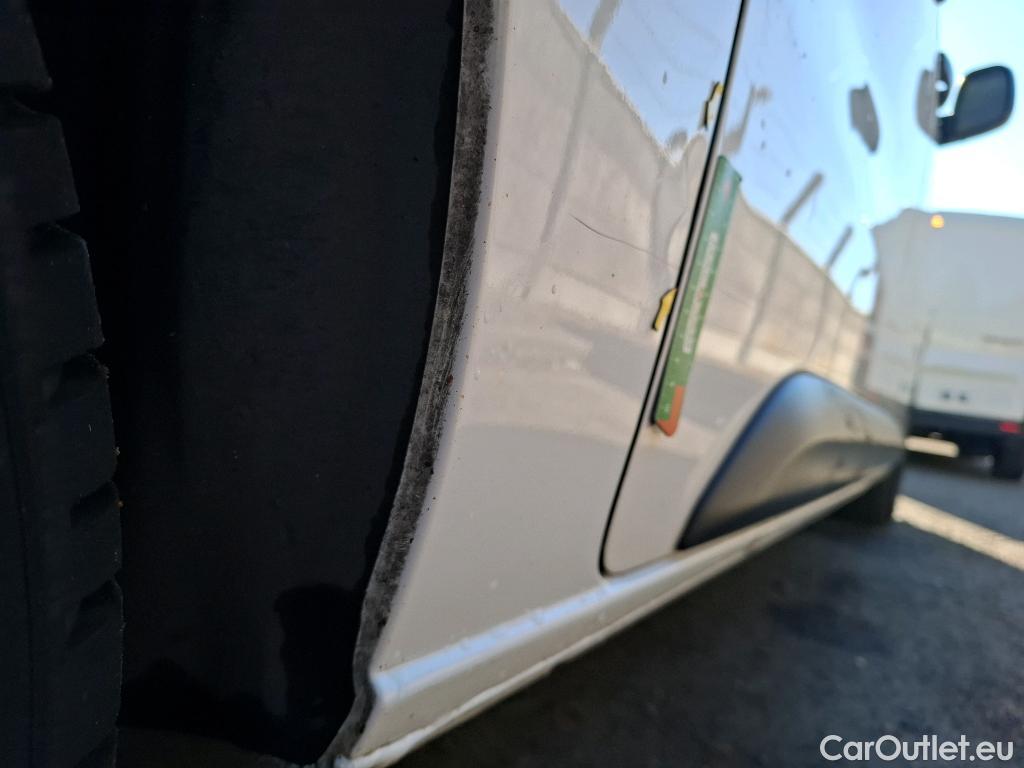  Citroen  Jumpy  Fourgon Club M 2.0 BlueHDi 120CV BVM6 E6dT #23