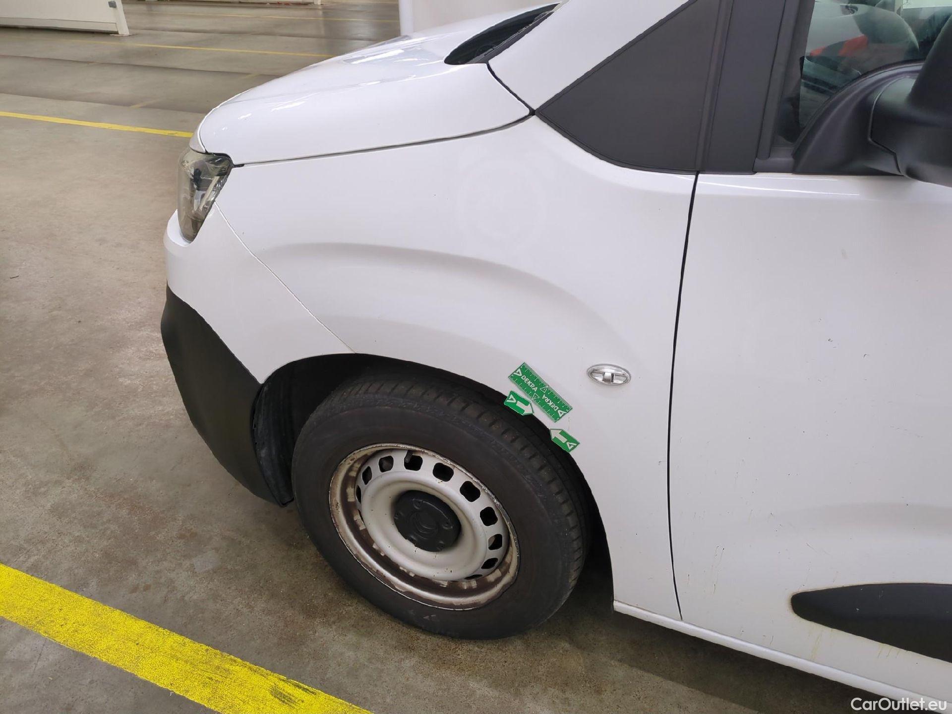  Citroen  Berlingo  Fourgon Club M 650 1.5 BlueHDi 75CV BVM5 E6dT #38