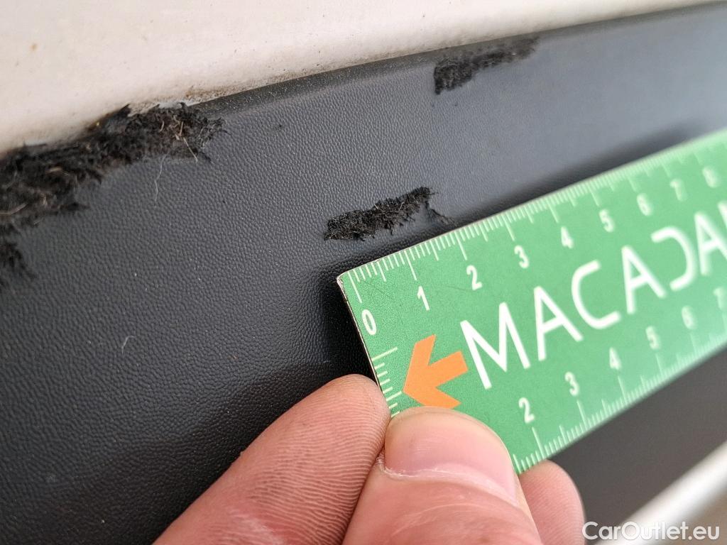  Citroen  Berlingo CITROEN  Van / 2018 / 4P / Fourgonnette Taille XL 950kg BlueHDi 100 S&S BVM Club #3