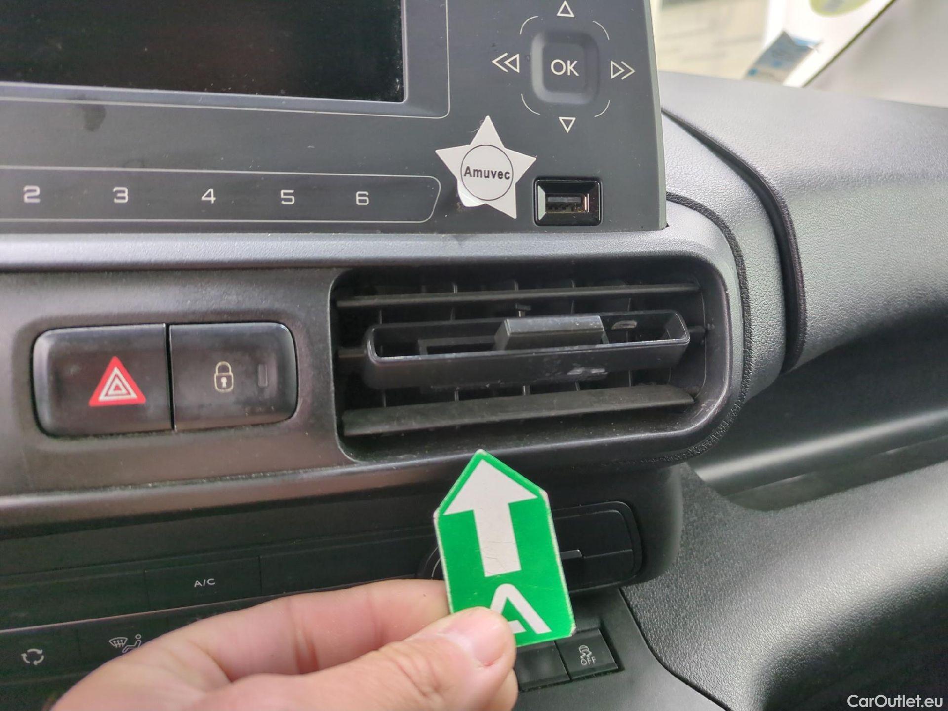  Citroen  Berlingo  Fourgon Club M 650 1.5 BlueHDi 75CV BVM5 E6dT #19