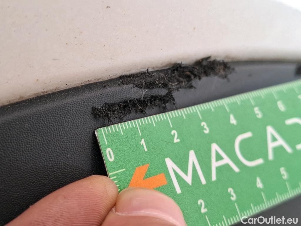  Citroen  Berlingo CITROEN  Van / 2018 / 4P / Fourgonnette Taille XL 950kg BlueHDi 100 S&S BVM Club #2