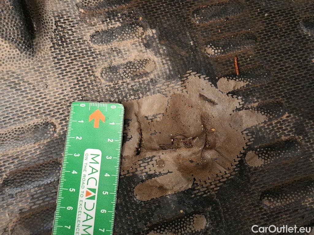  Citroen  Berlingo  Fourgon Club XL 950 1.5 BlueHDi 100CV BVM5 E6dT #32