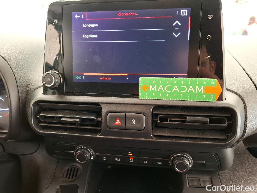  Citroen  Berlingo CITROEN  Van / 2018 / 4P / Fourgonnette Taille XL 950kg BlueHDi 100 S&S BVM Club #5