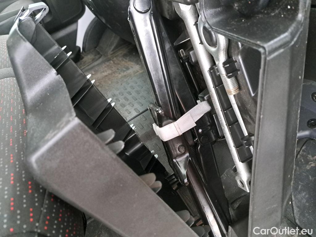  Citroen  Jumper CITROEN  / 2014 / 4P / Fourgon tôlé 33 L2H2 BlueHDi 120 S&S BVM6 Driver #31