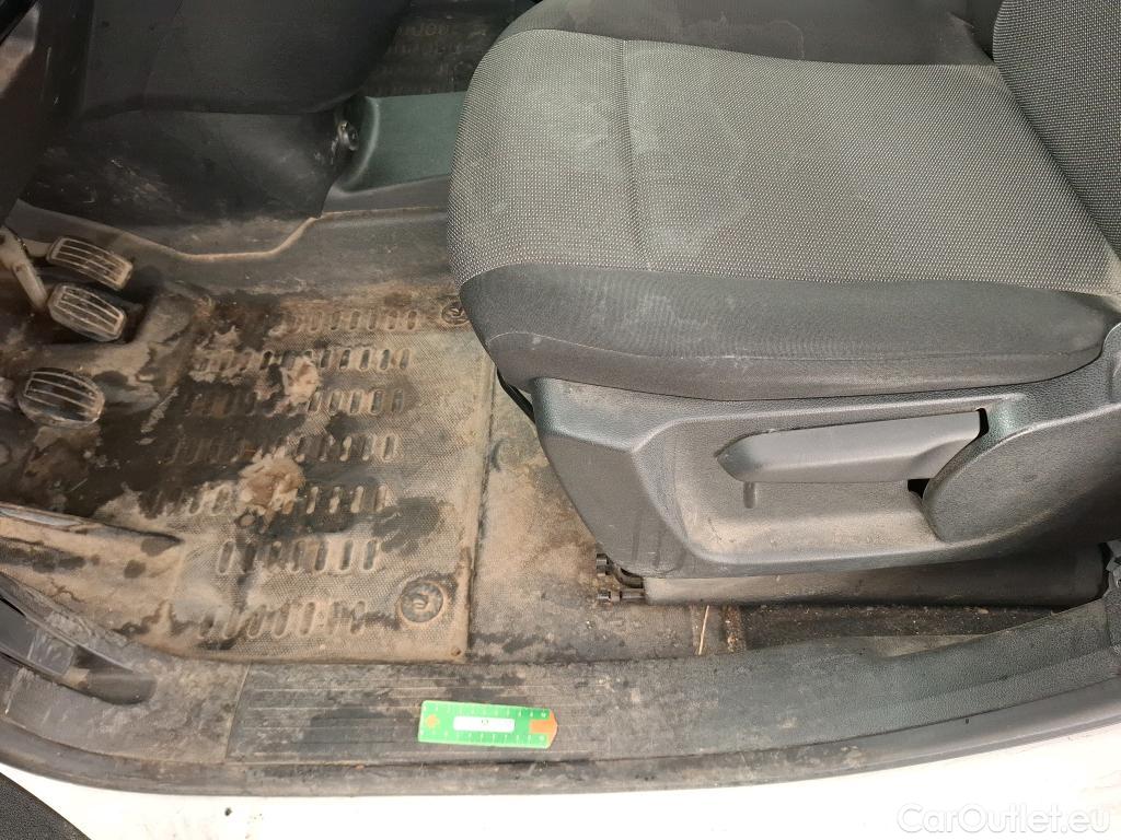  Citroen  Berlingo  Fourgon Club XL 950 1.5 BlueHDi 100CV BVM5 E6dT #28