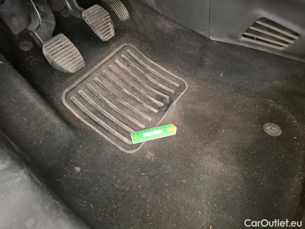  Peugeot  208  Affaire Premium Pack 1.5 HDi 100CV BVM5 E6dT #15