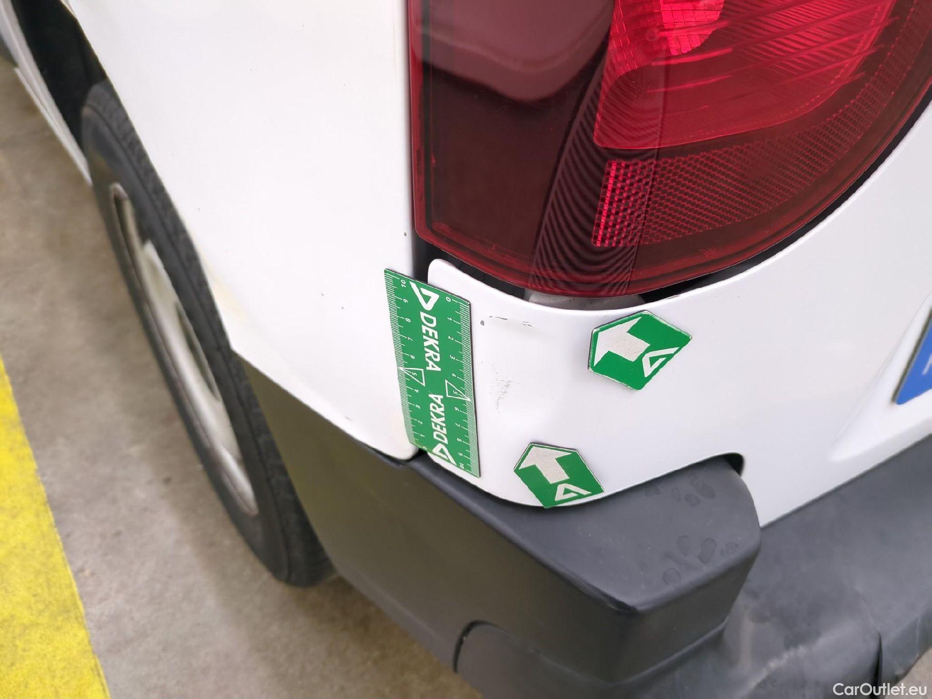  Citroen  Berlingo  Fourgon Club M 650 1.5 BlueHDi 75CV BVM5 E6dT #74