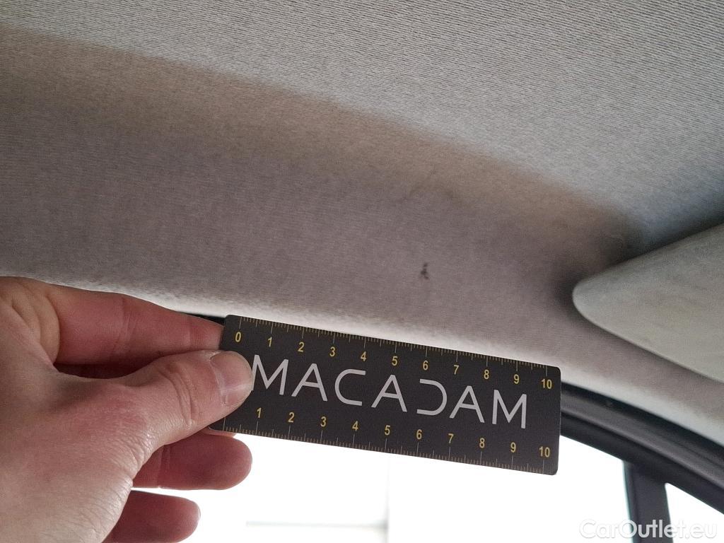  Renault  Trafic  III Fourgon L2H1 1200 Confort 1.6 dCi 120CV BVM6 E6 #104