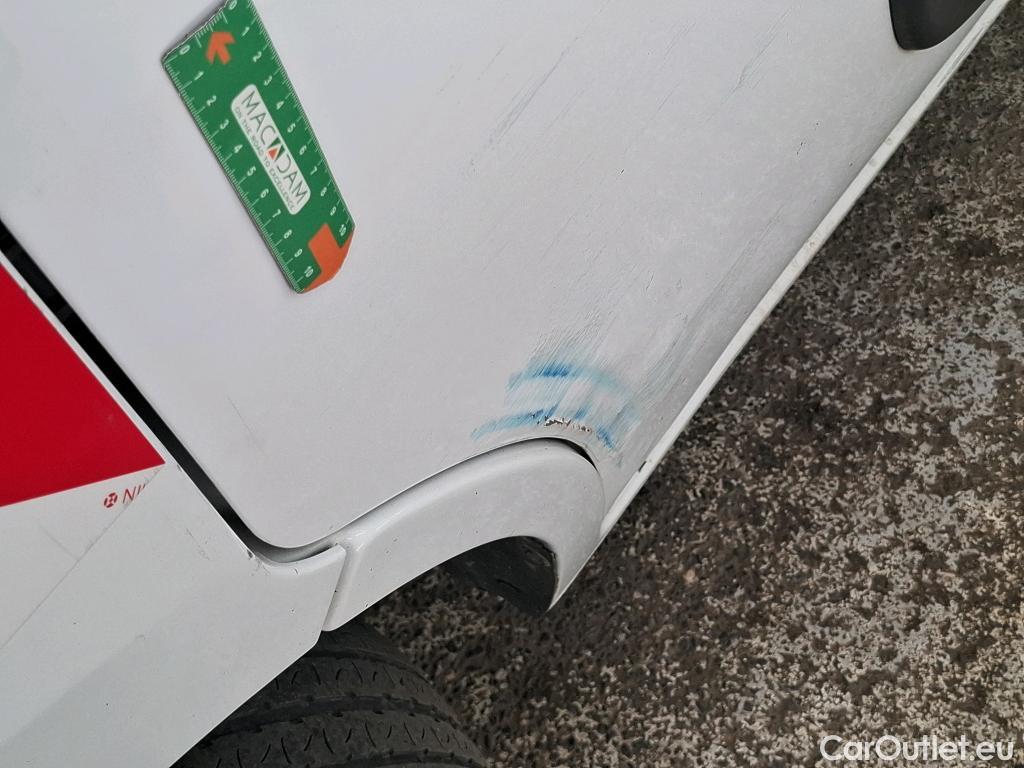  Renault  Master  III Fourgon L2H2 3 5 Grand Confort dCi 130CV BVM6 E6 #27