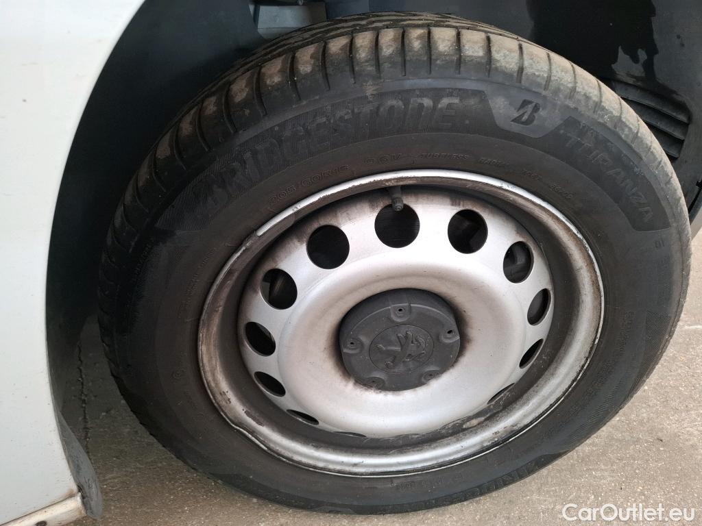  Peugeot  Partner  Asphalt L1 1.5 HDi 100CV BVM5 E6dT #28