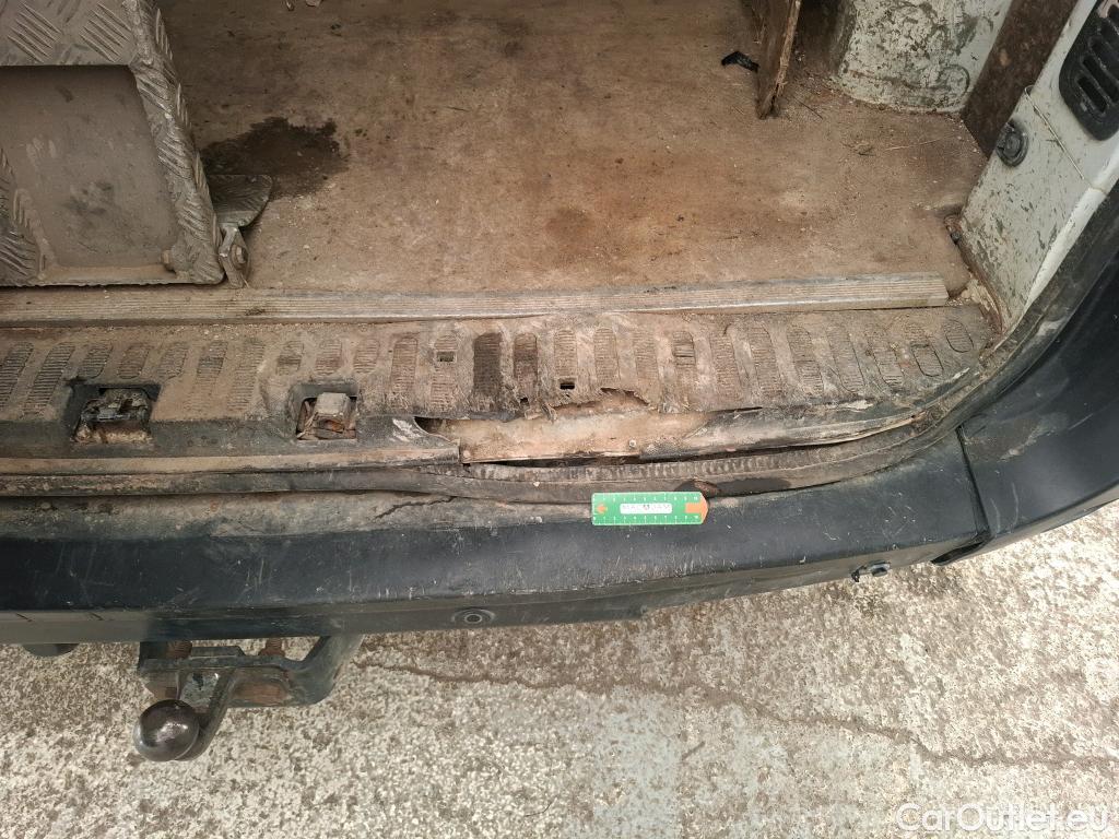  Renault  Master  III Fourgon L2H2 3 5 Grand Confort dCi 130CV BVM6 E6 #72