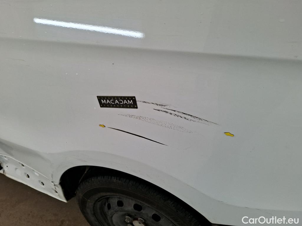  Renault  Trafic  III Fourgon L2H1 1200 Confort 1.6 dCi 120CV BVM6 E6 #17