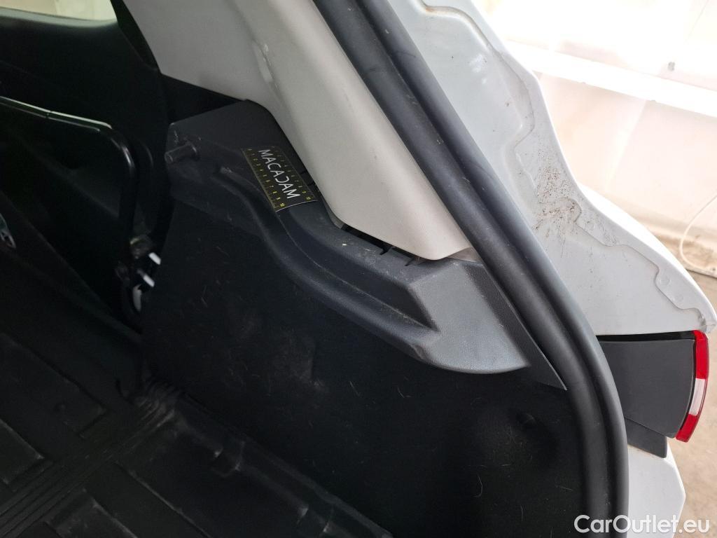  Renault  Clio  IV Air 0.9 TCe 75CV BVM5 E6 #76