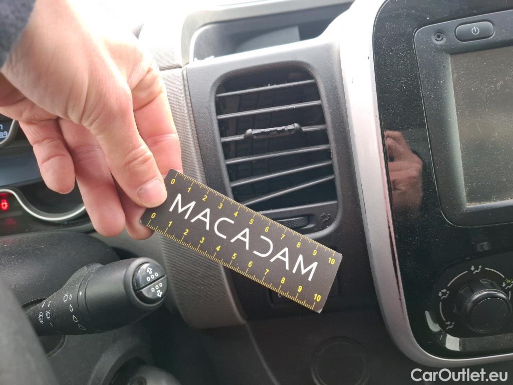  Renault  Trafic  III Fourgon L2H1 1200 Confort 1.6 dCi 120CV BVM6 E6 #71