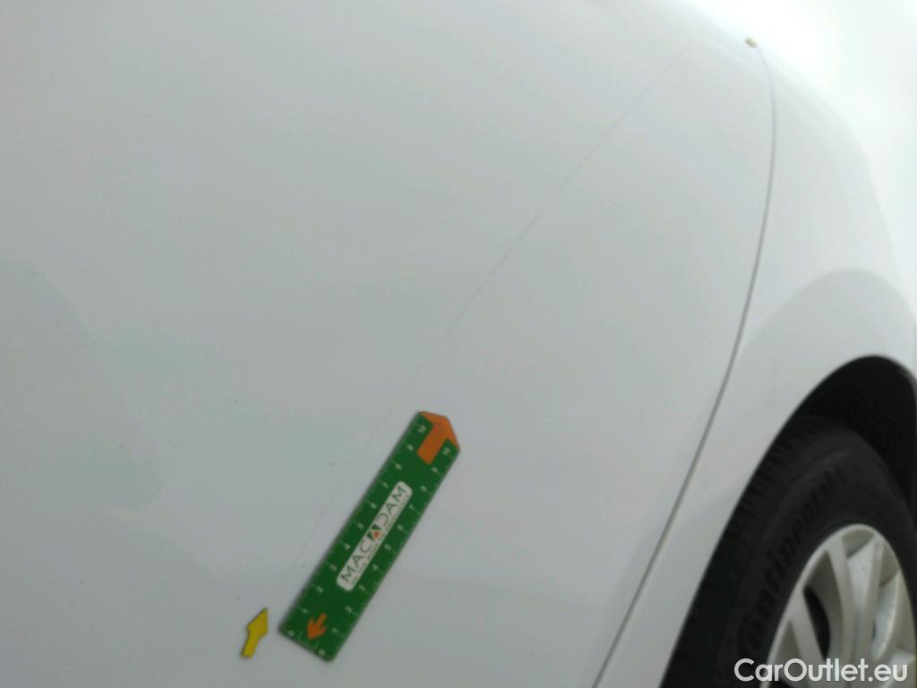  Renault  Clio  IV Air MediaNav 1.5 dCi 90CV BVM5 E6 #35