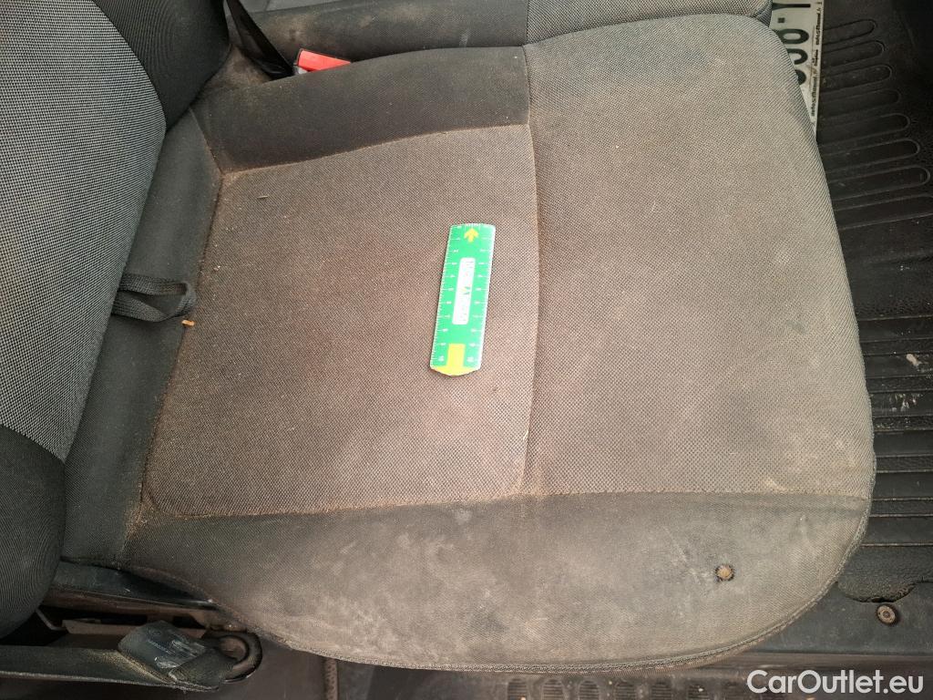  Renault  Master  III Fourgon L2H2 3 5 Grand Confort dCi 130CV BVM6 E6 #119