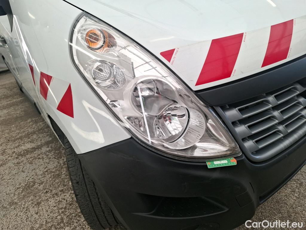  Renault  Master  III Fourgon L2H2 3 5 Grand Confort dCi 130CV BVM6 E6 #36