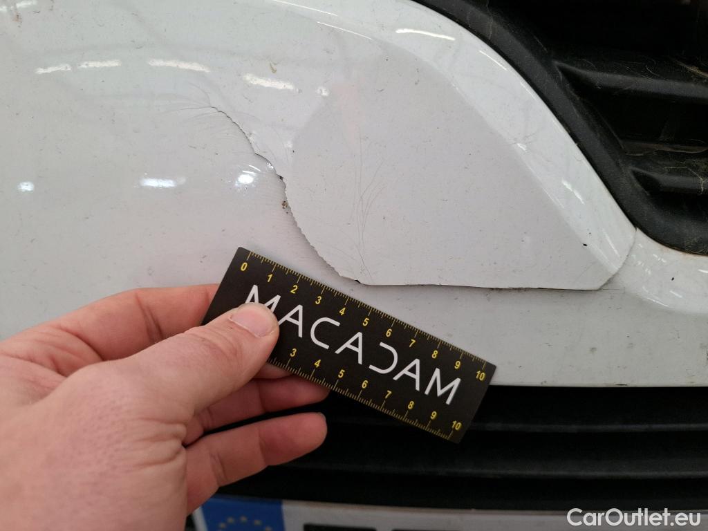  Renault  Clio  IV Air 0.9 TCe 75CV BVM5 E6 #8