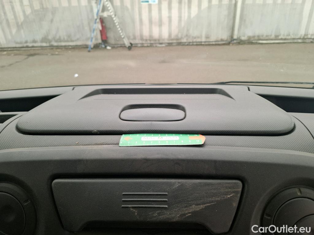  Renault  Master  III Fourgon L2H2 3 5 Grand Confort dCi 130CV BVM6 E6 #94