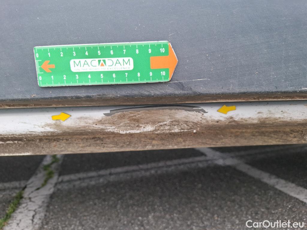  Renault  Trafic RENAULT  / 2021 / 4P / Fourgon tôlé FG GCF L2H2 3T Blue dCi 150 #6