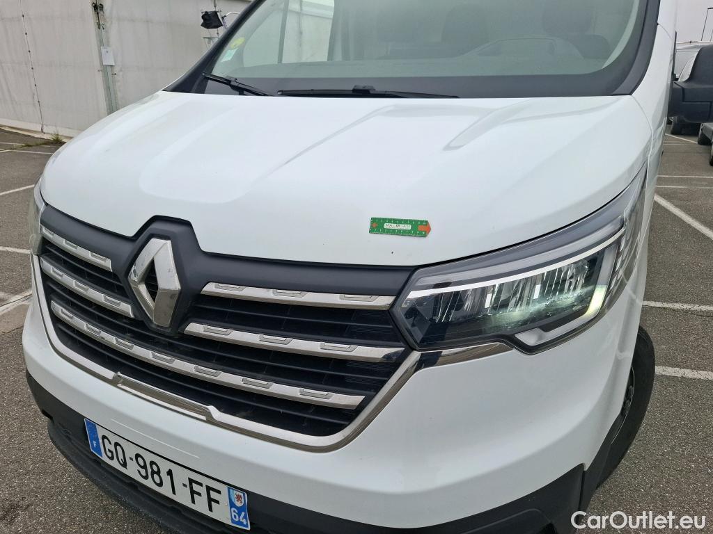  Renault  Trafic RENAULT  / 2021 / 4P / Fourgon tôlé FG GCF L2H2 3T Blue dCi 150 #22
