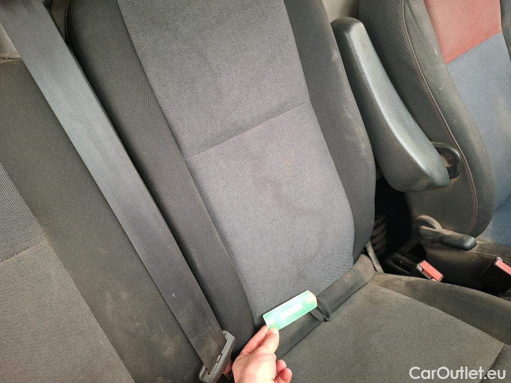  Renault  Master  III Fourgon L2H2 3 5 Grand Confort dCi 130CV BVM6 E6 #118