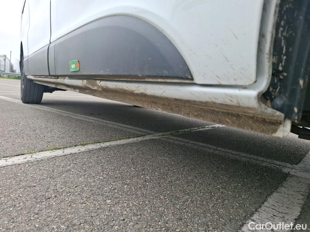  Renault  Trafic RENAULT  / 2021 / 4P / Fourgon tôlé FG GCF L2H2 3T Blue dCi 150 #5