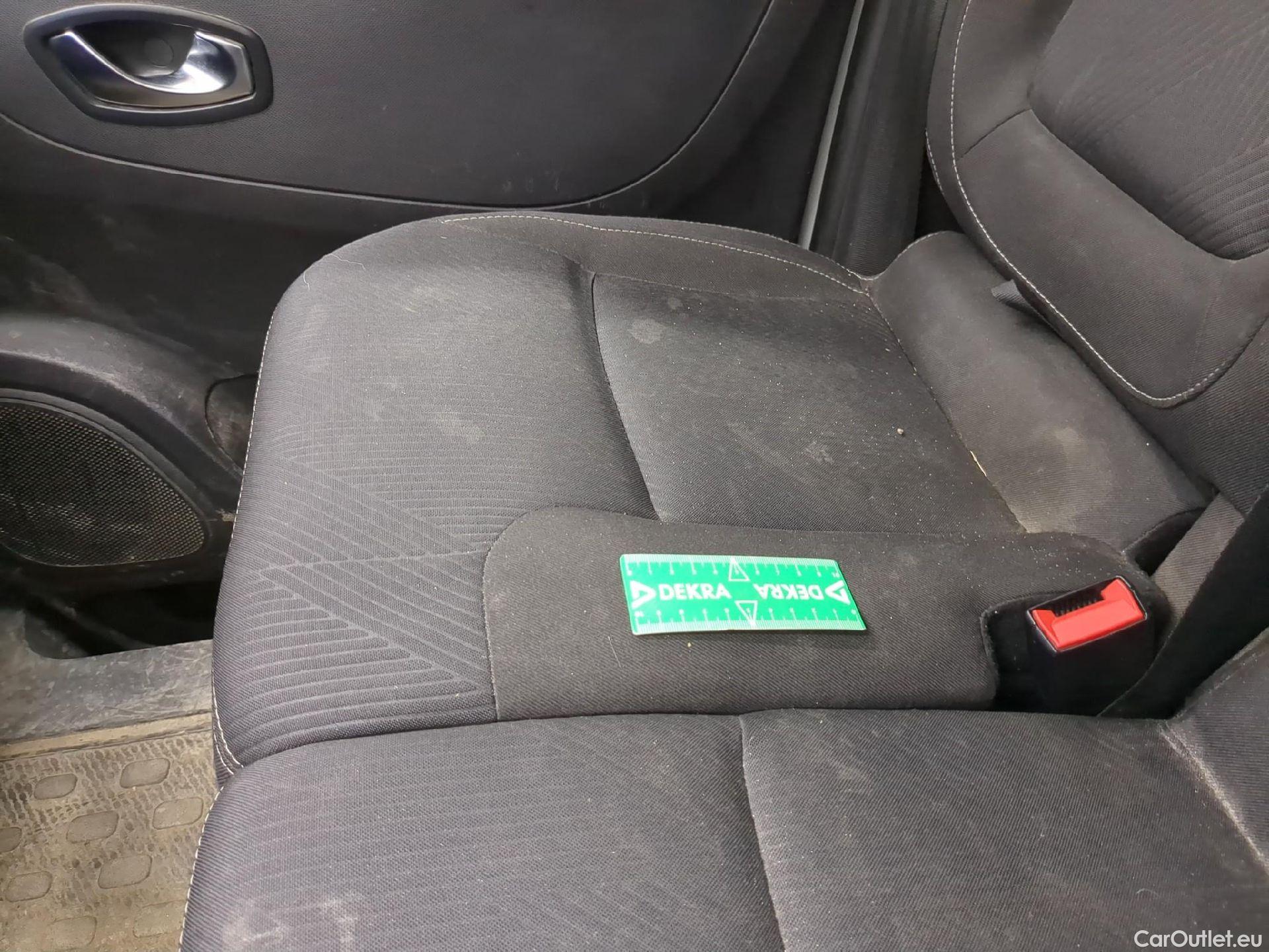  Renault  Trafic RENAULT  / 2019 / 4P / Fourgon tole FG GCF L1H1 1000 dCi 120 #1