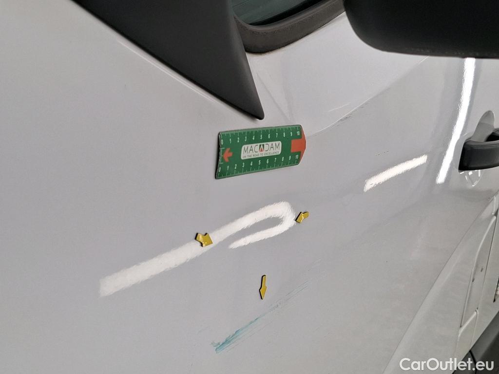  Renault  Master  III Fourgon L2H2 3 5 Grand Confort dCi 130CV BVM6 E6 #28