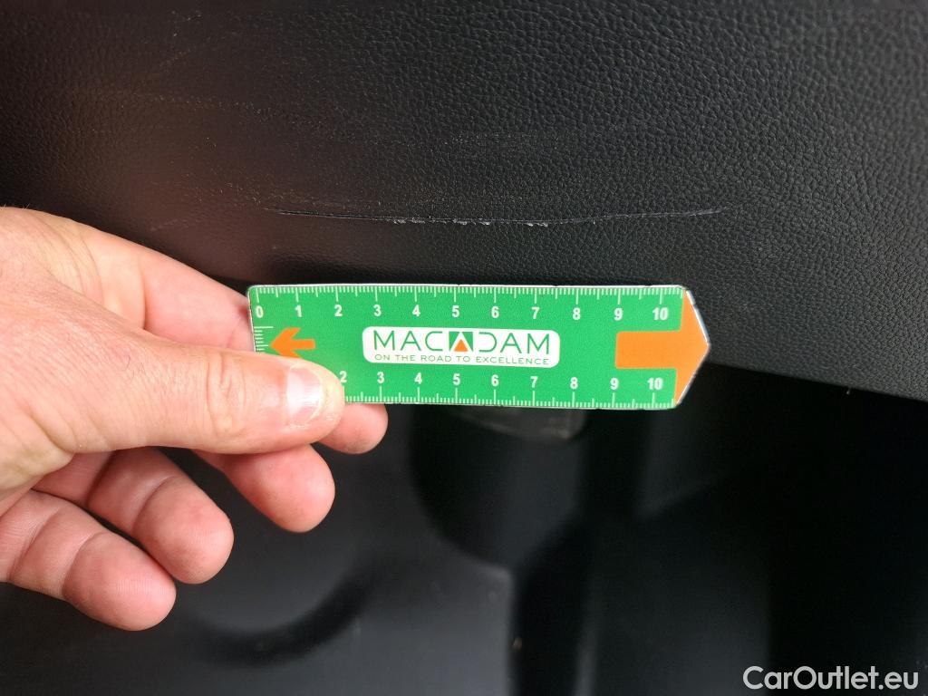  Renault  Trafic RENAULT  / 2021 / 4P / Fourgon tôlé FG GCF L2H2 3T Blue dCi 150 #13