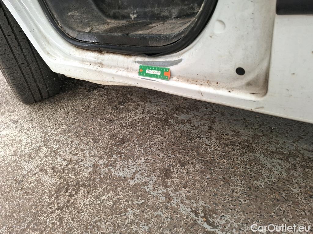  Renault  Master  III Fourgon L2H2 3 5 Grand Confort dCi 130CV BVM6 E6 #74