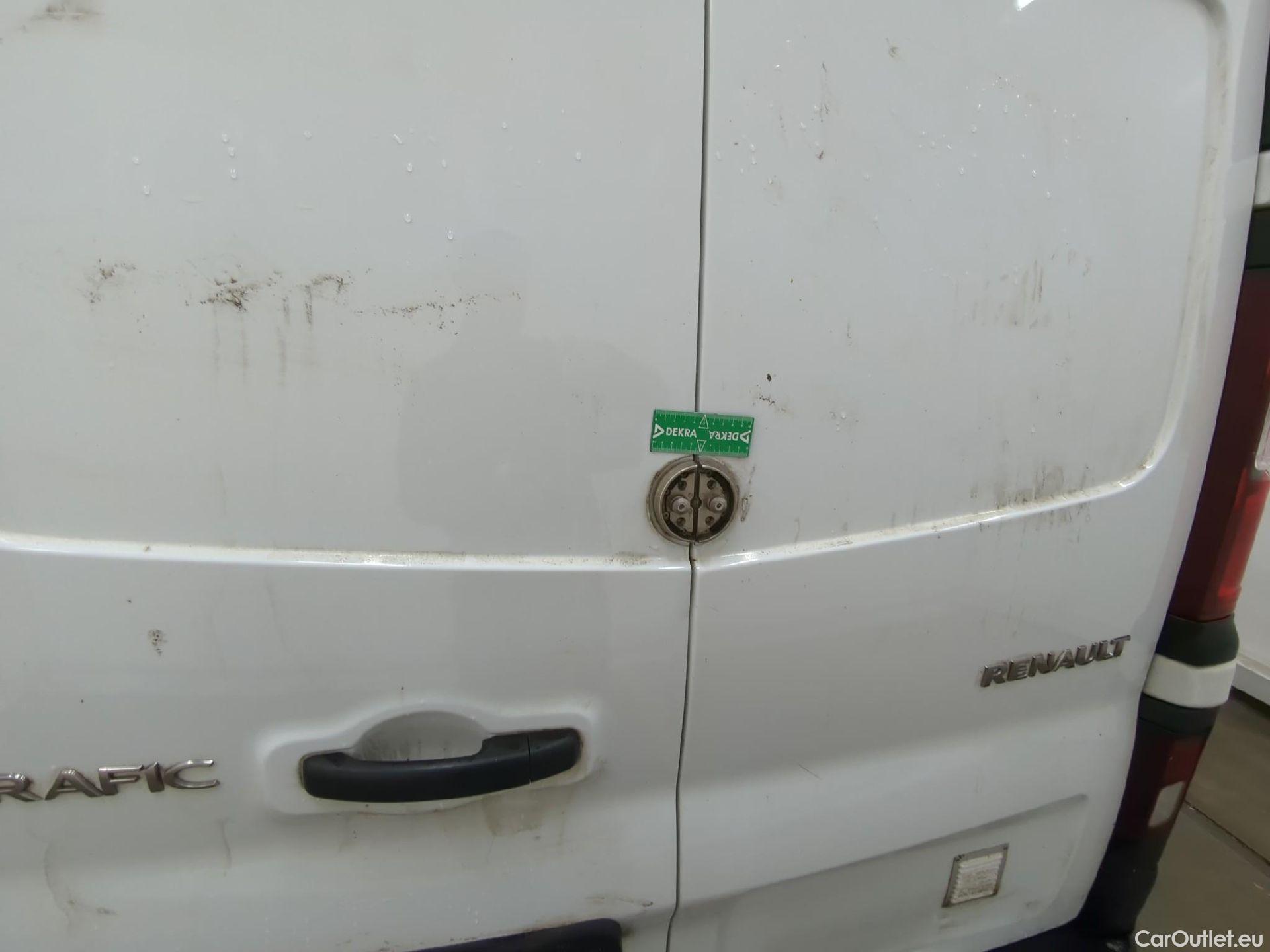  Renault  Trafic RENAULT  / 2019 / 4P / Fourgon tole FG GCF L1H1 1000 dCi 120 #17