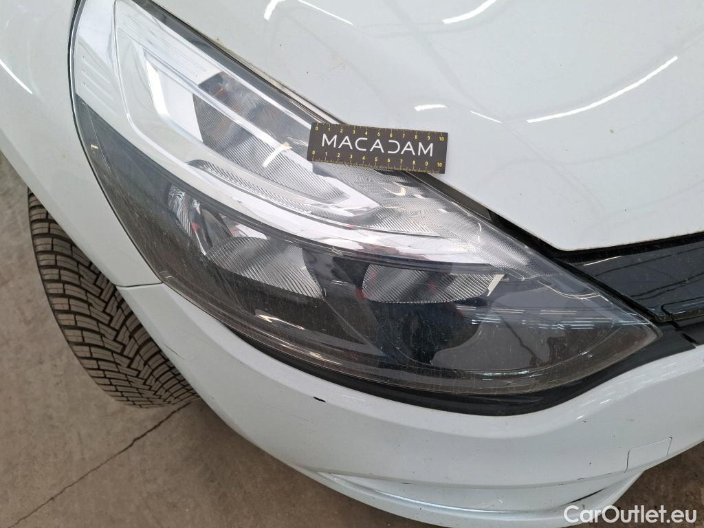  Renault  Clio  IV Air 0.9 TCe 75CV BVM5 E6 #55