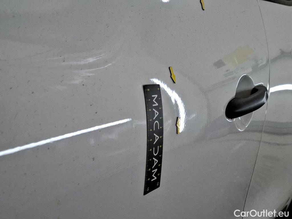  Renault  Clio  IV Air 0.9 TCe 75CV BVM5 E6 #39