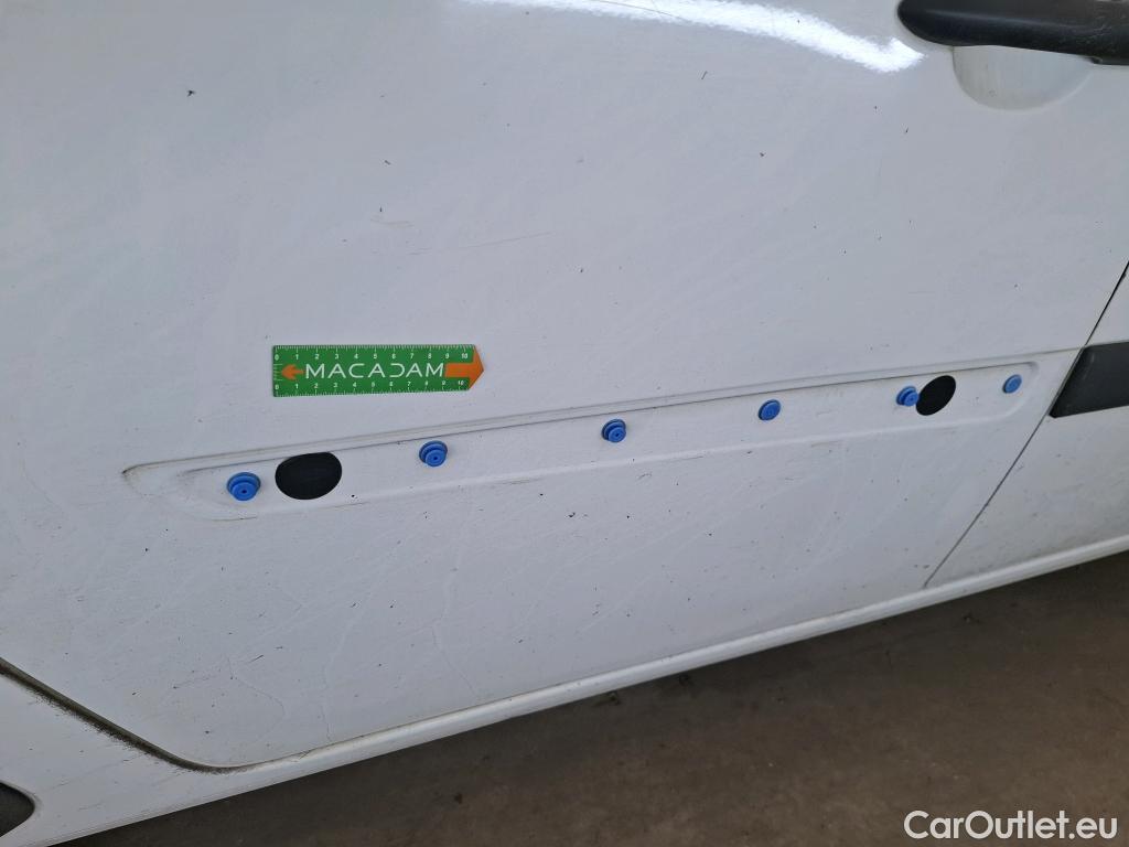  Renault  Kangoo RENAULT  Express / 2013 / 4P / Fourgonnette Gd Volume Gd Confort - Blue dCi 95 #53