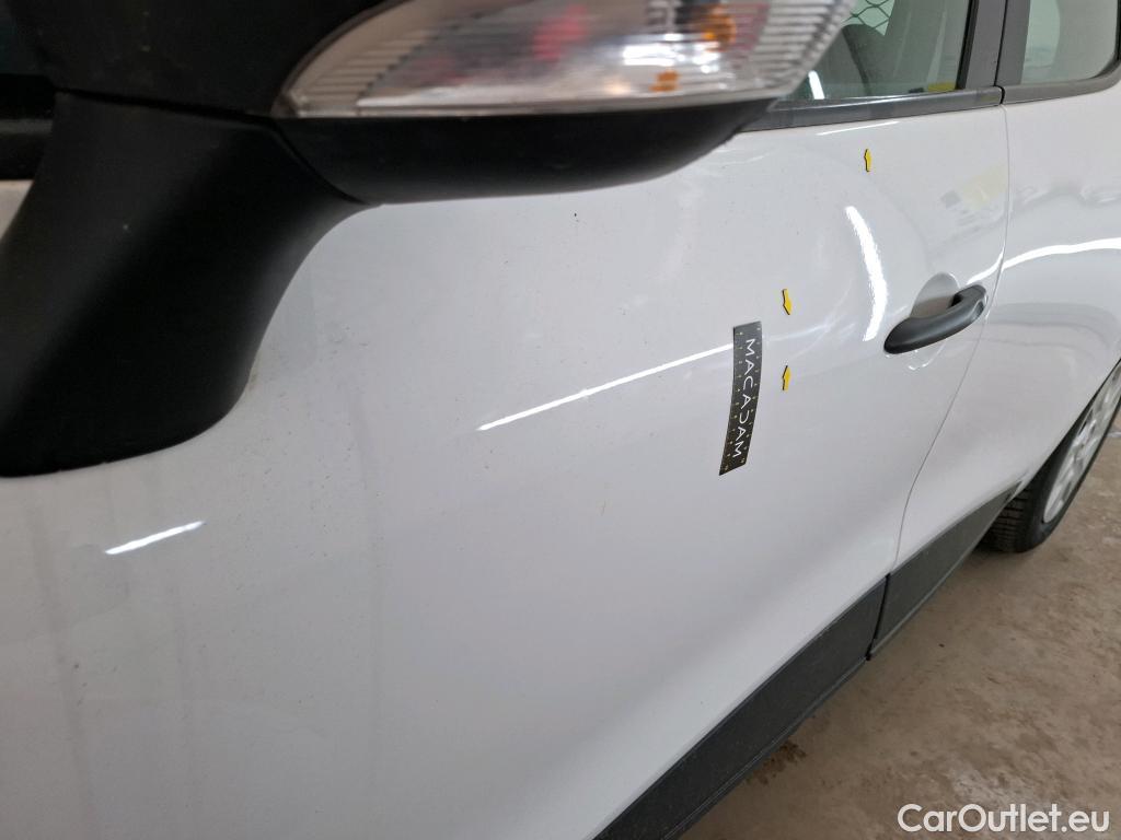  Renault  Clio  IV Air 0.9 TCe 75CV BVM5 E6 #38