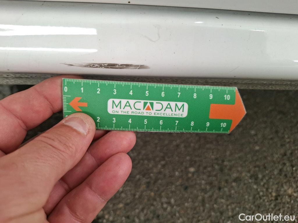  Peugeot  208  Affaire Premium Pack 1.5 HDi 100CV BVM5 E6dT #40