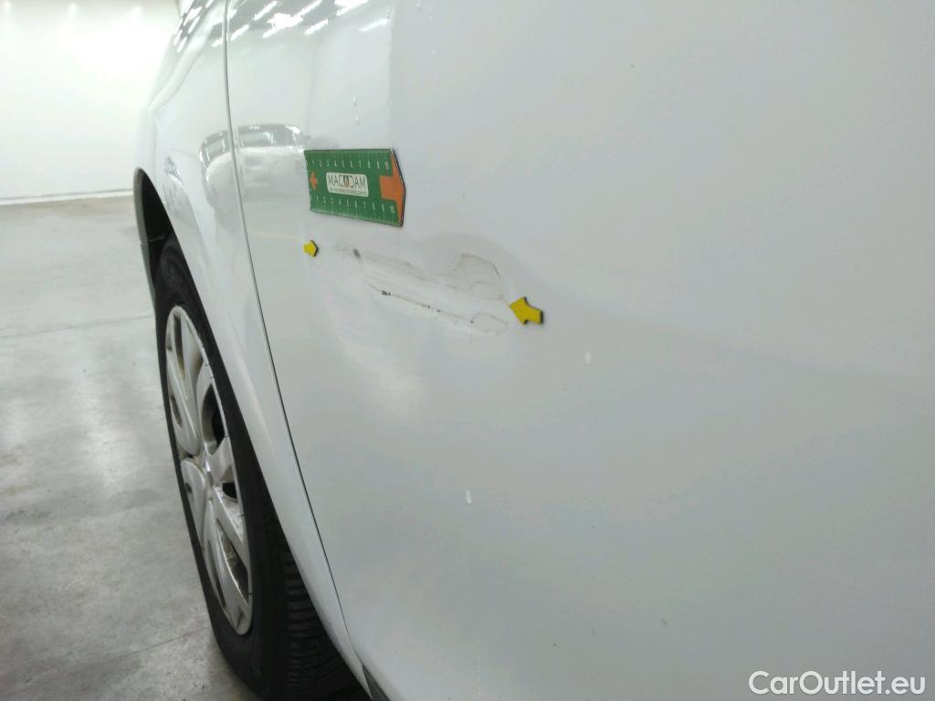  Renault  Clio  IV Air MediaNav 1.5 dCi 90CV BVM5 E6 #8