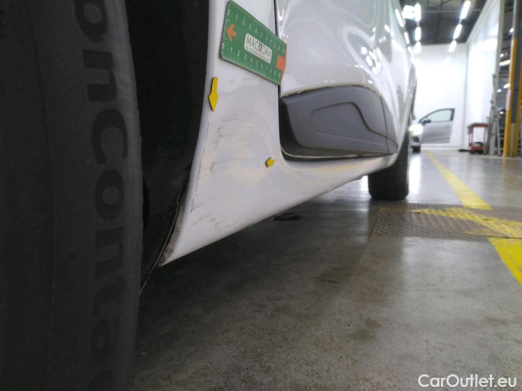  Renault  Clio  IV Air MediaNav 1.5 dCi 90CV BVM5 E6 #24