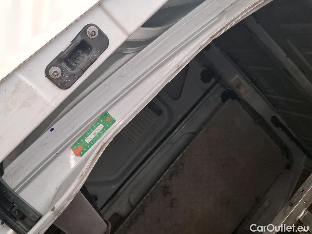  Renault  Master  III Fourgon L2H2 3 5 Grand Confort dCi 130CV BVM6 E6 #71